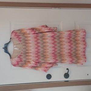 NWOT Tacera pink, peach, and tan dress